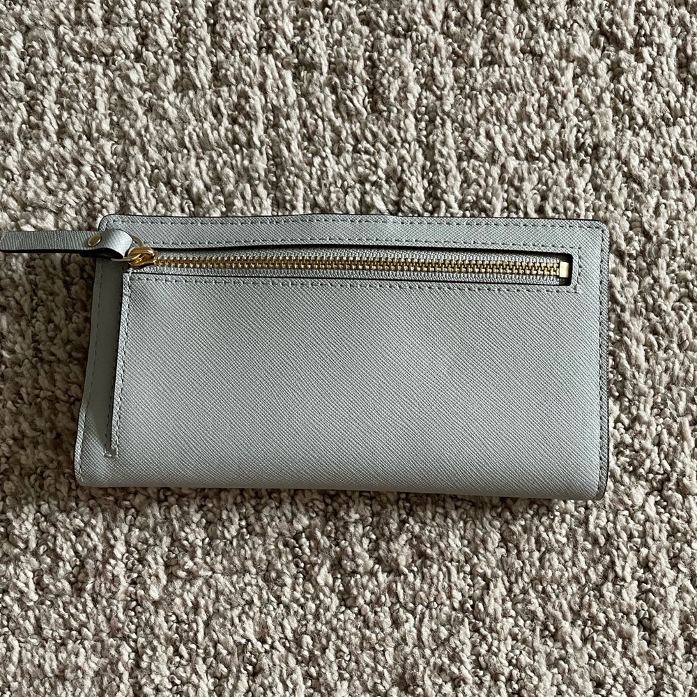 Kate Spade Wallet - Picture 2 of 3